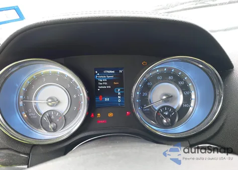 2013 Chrysler 300C from USA, damaged, VIN 2C3CCAEG1DH606090